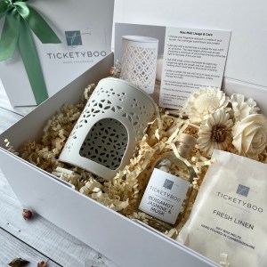 Deluxe Gift Box