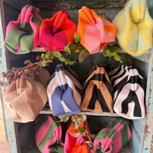 DUMPLING SNAP CLUTCH BAGS