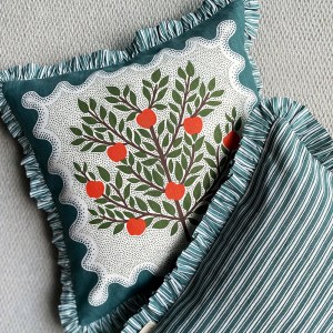 Apple Ruffle Cushion Cover