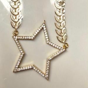 Open Sparkly Star Necklace with Beautiful Chevron Chain