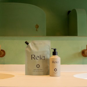 Reia VERDE hand and body wash bottle and refill pouch
