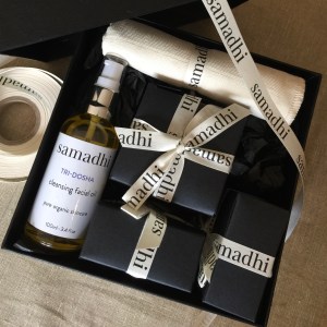 Ayurveda Gift box - 3 Facial Oils (of your choice), Tri-dosha Cleansing Oil and Organic Muslin Face Cloth