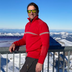 Classic Ski Jumper Red