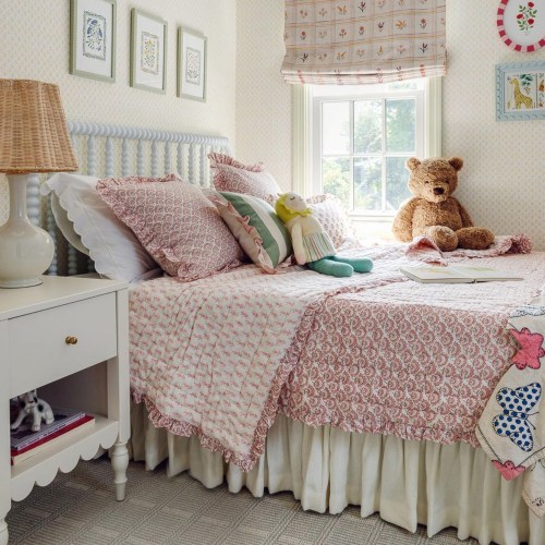 Jennie Handmade Block Print Cotton Quilt in Pink