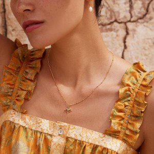 Lotus Necklace Gold -Gold Blue Chalcedony