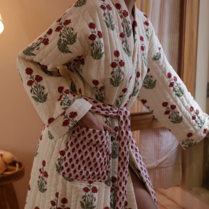 Condicote Poppy Quilted Dressing Gown