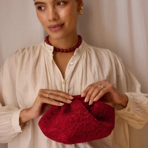 La Piccolina Clutch - Red Lace