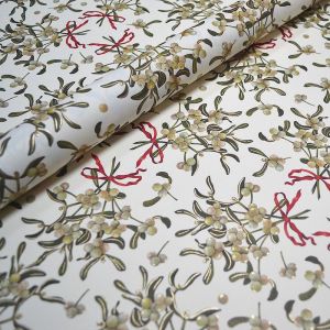Christmas Wrapping Paper, Mistletoe