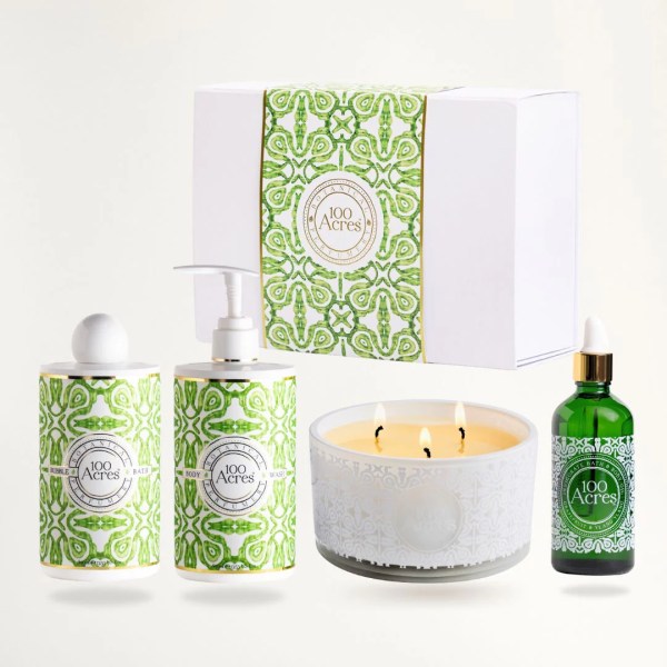 The Ultimate 100 Acres Gift Set