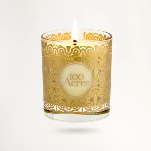 100 Acres Natural Winter Scented Candle