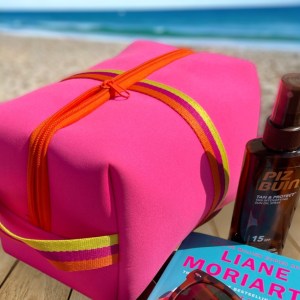 Wash & Cosmetic Bags