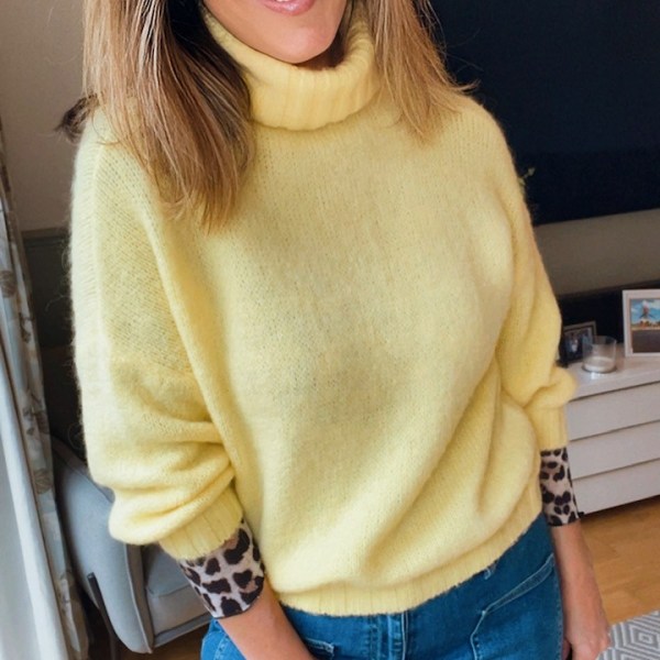 Daisy Roll-neck yellow