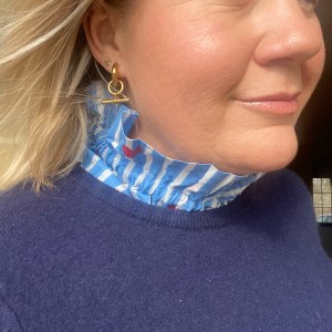 Frilly collar - blue bold stripe with heart print