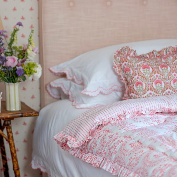 Pink Rosalie Frilled Eiderdown (Double)
