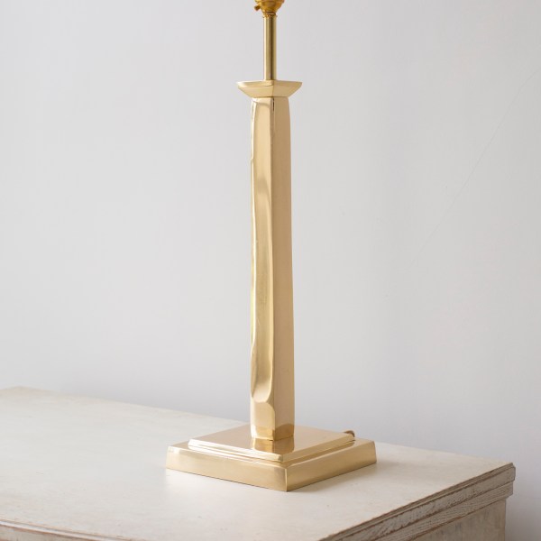 Square base brass lamp base