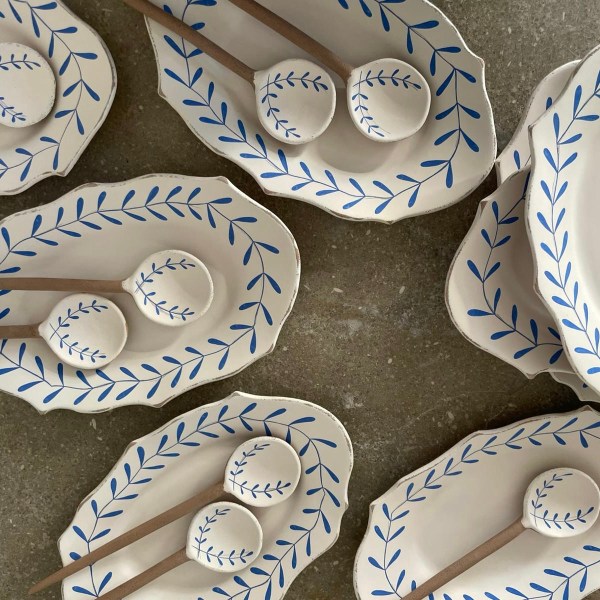 Eartheware serving platter