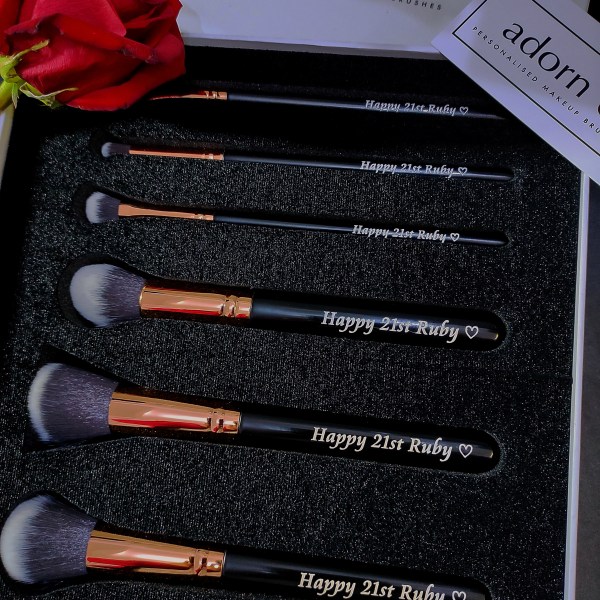 'Signature Set' Personalised Luxurious Makeup Brushes (in an elegant gift box)