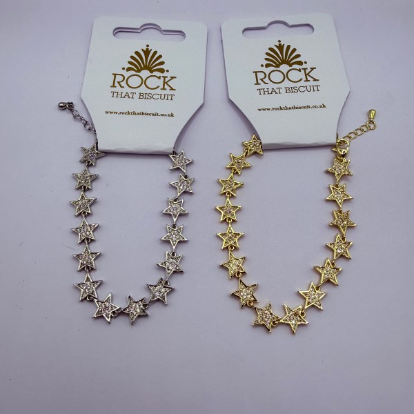 Stunning Zirconia Embedded Star Bracelet - Available in a gold or silver finish