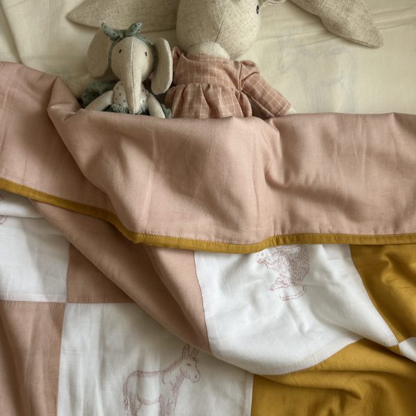 Farmyard Blanket - Pink / Yellow