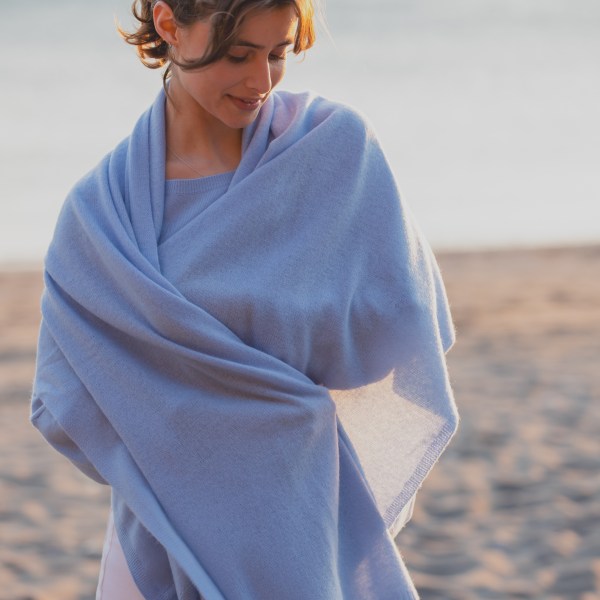 Travel Wrap 100% Luxurious Mongolian Cashmere in 10 stunning colours
