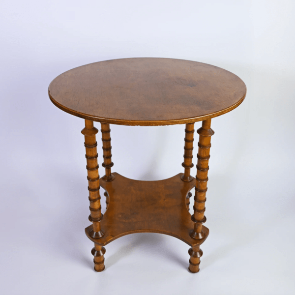Charming Spool Legged Occasional Table