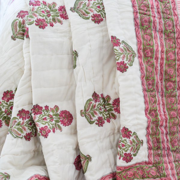 PINK BLOSSOM BLOCK PRINT COTTON QUILT