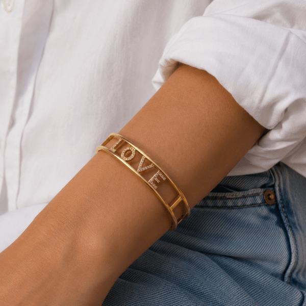 LOVE GOLD CUFF