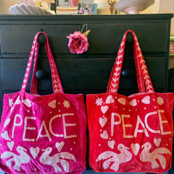 🌸🩷♥️ PEACE VELVET TOTE♥️🩷🌸