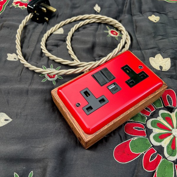 Wooden Cherry Pie USB extension lead