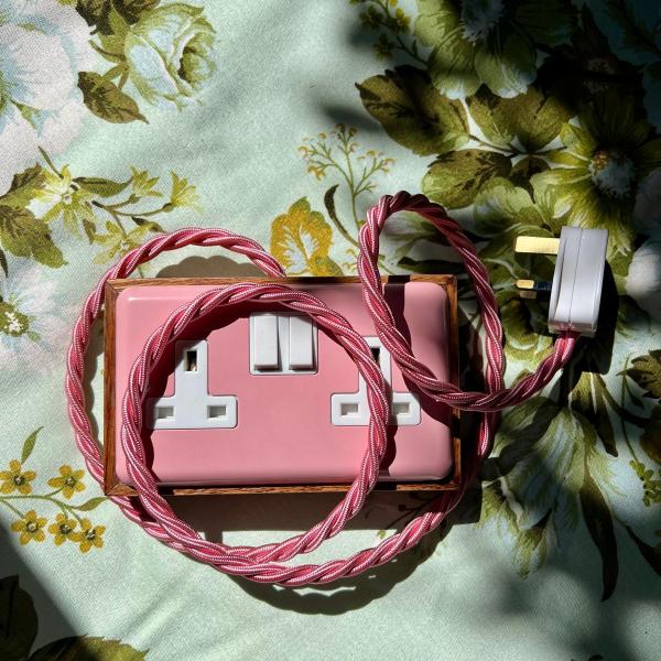 Wooden Blancmange extension lead